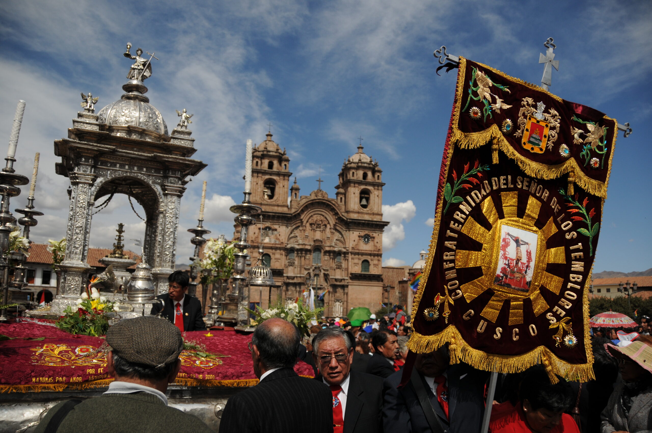 Corpus Cusco scaled - Corpus Christi en Cusco: católica e indígena,