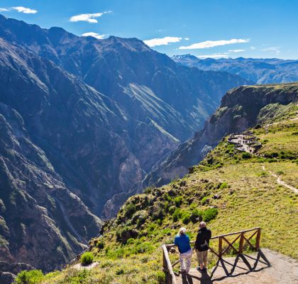 Mirador del condor - cañon  del  Qolqa