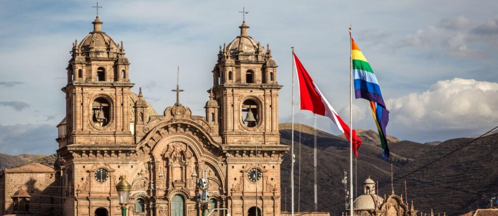 Historia y significado de la bandera del Cusco