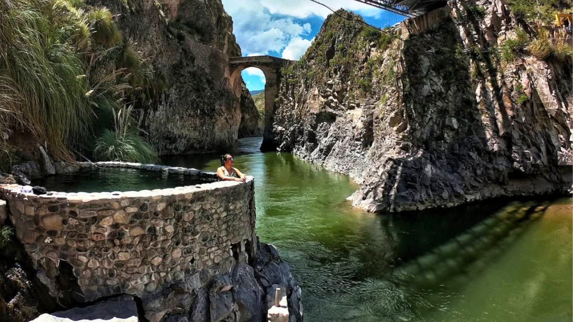 Chacapi Hot Springs: Relax in the Waters of the Colca Valley