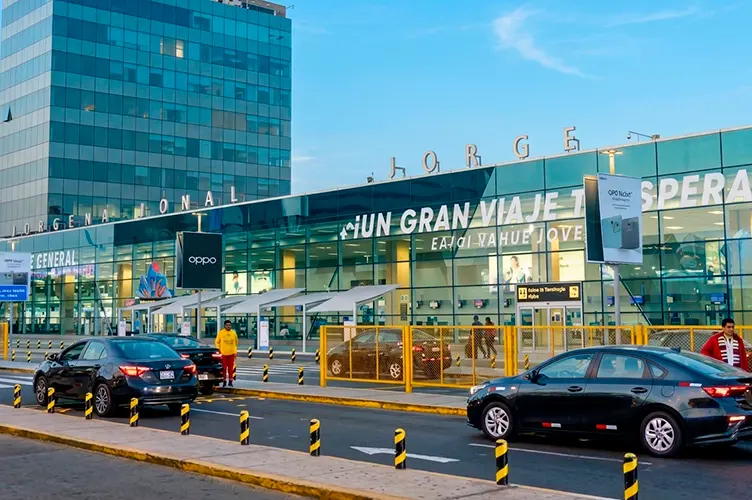 Jorde Chavez Airport (Lima)