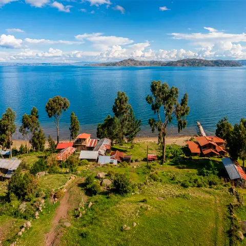 Península de Capachica: natureza, cultura viva e turismo de vivência no Lago Titicaca 6 vista tranquila del lago 1