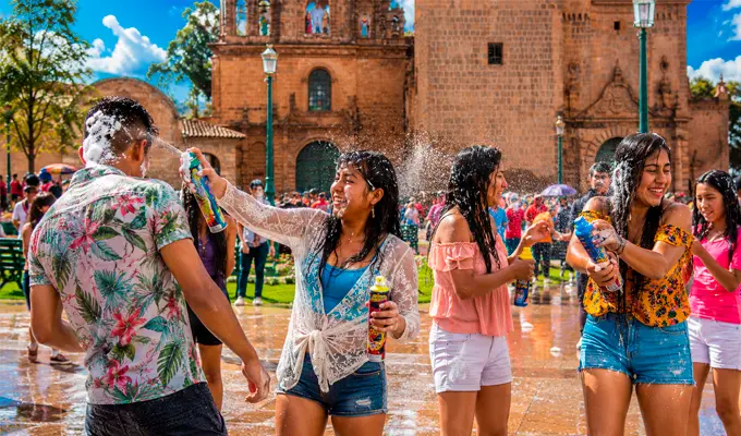 juegos carnavales cusco