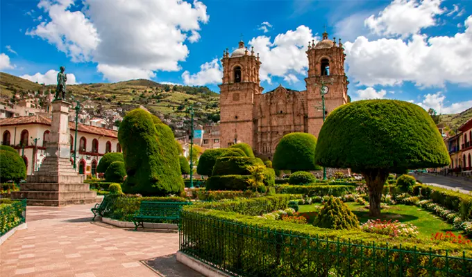 rincon de la plaza de armas de puno